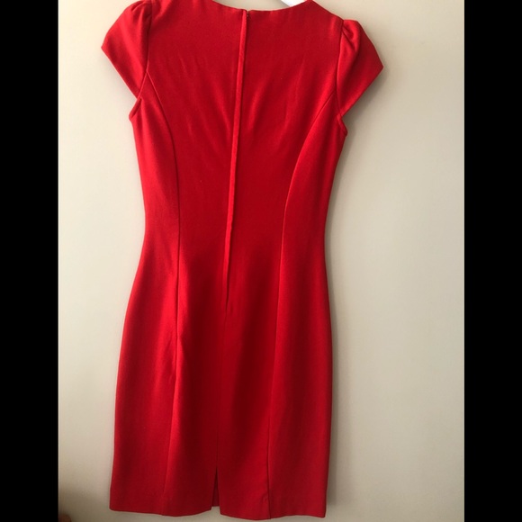 🍊H&M Dress in Deep Orange 🍊 Colour, in Butterfly Sleeves and Back Slit 🍊 - Picture 5 of 12